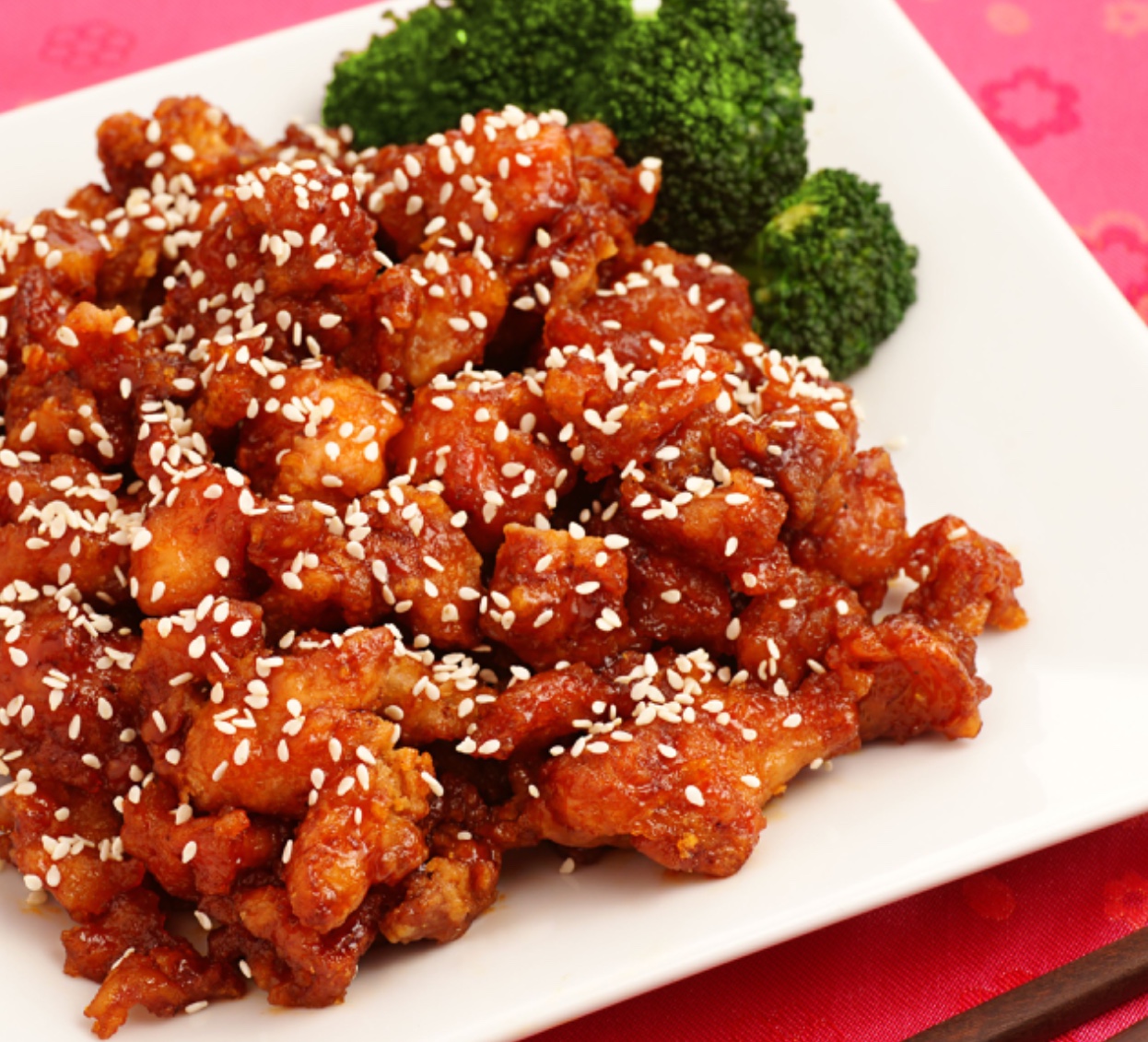 Order S3. Sesame Chicken food online from Buffet Dynasty store, Canton on bringmethat.com