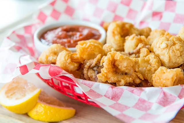 Order Fried Calamari food online from Two Cousins Paradise store, Paradise on bringmethat.com