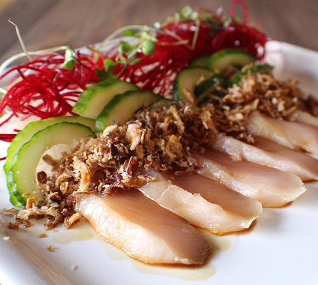 Order Albacore Heavenly Sashimi food online from Tokyo Cube store, Los Angeles on bringmethat.com
