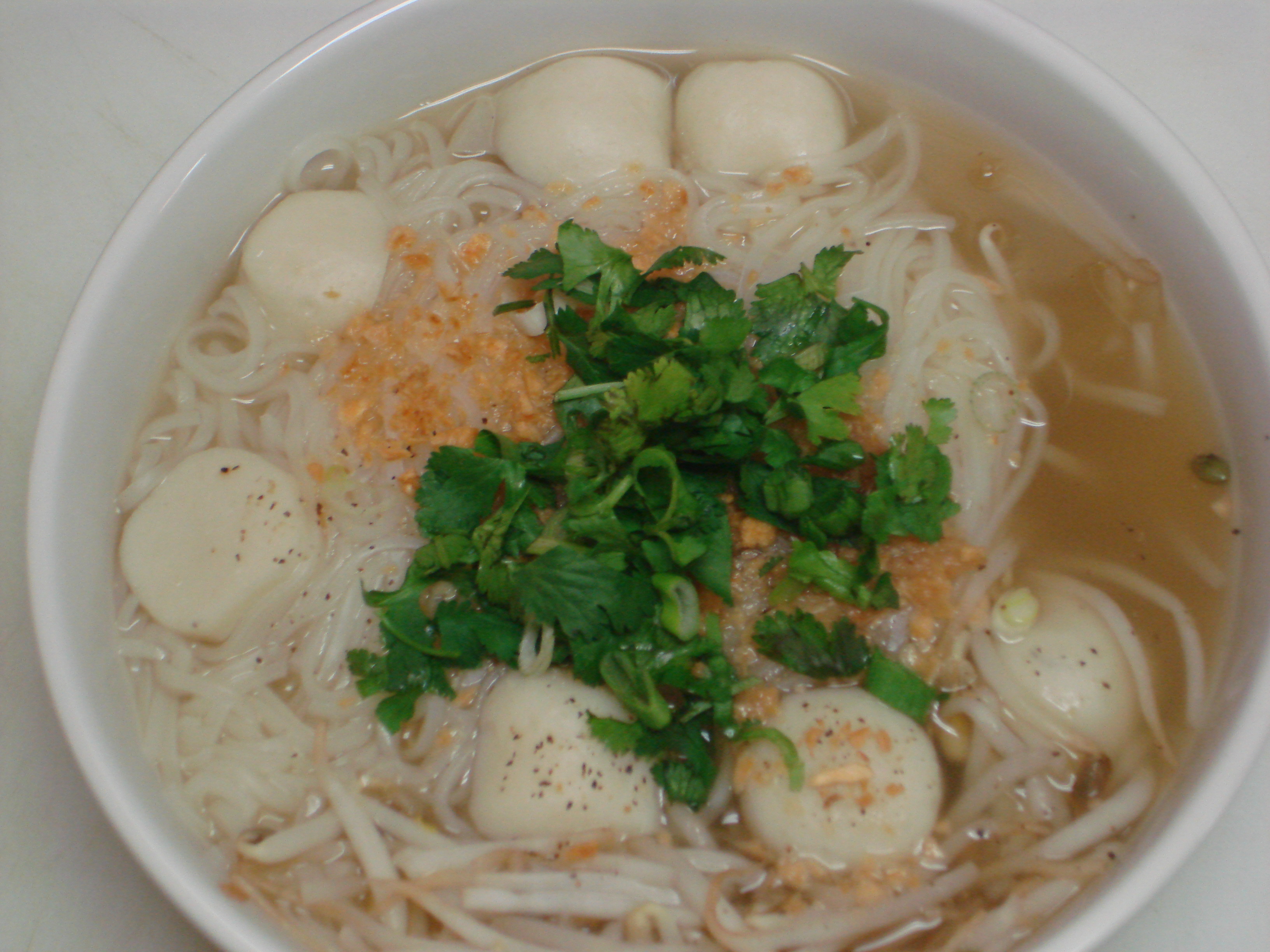 Order 31. Fish Ball with Rice Noodles Soup food online from Noodles Noodles store, San Diego on bringmethat.com