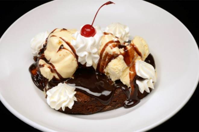 Order GHIRARDELLI® CHOCOLATE BROWNIE SUNDAE food online from Miller Ale House Mcdonough store, Mcdonough on bringmethat.com