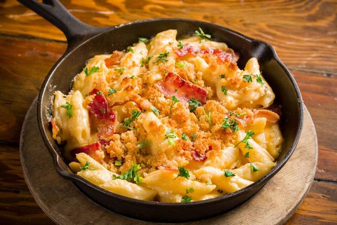 Order Get Back Mac & Cheese food online from The Rock Wood Fired Pizza store, Denver on bringmethat.com