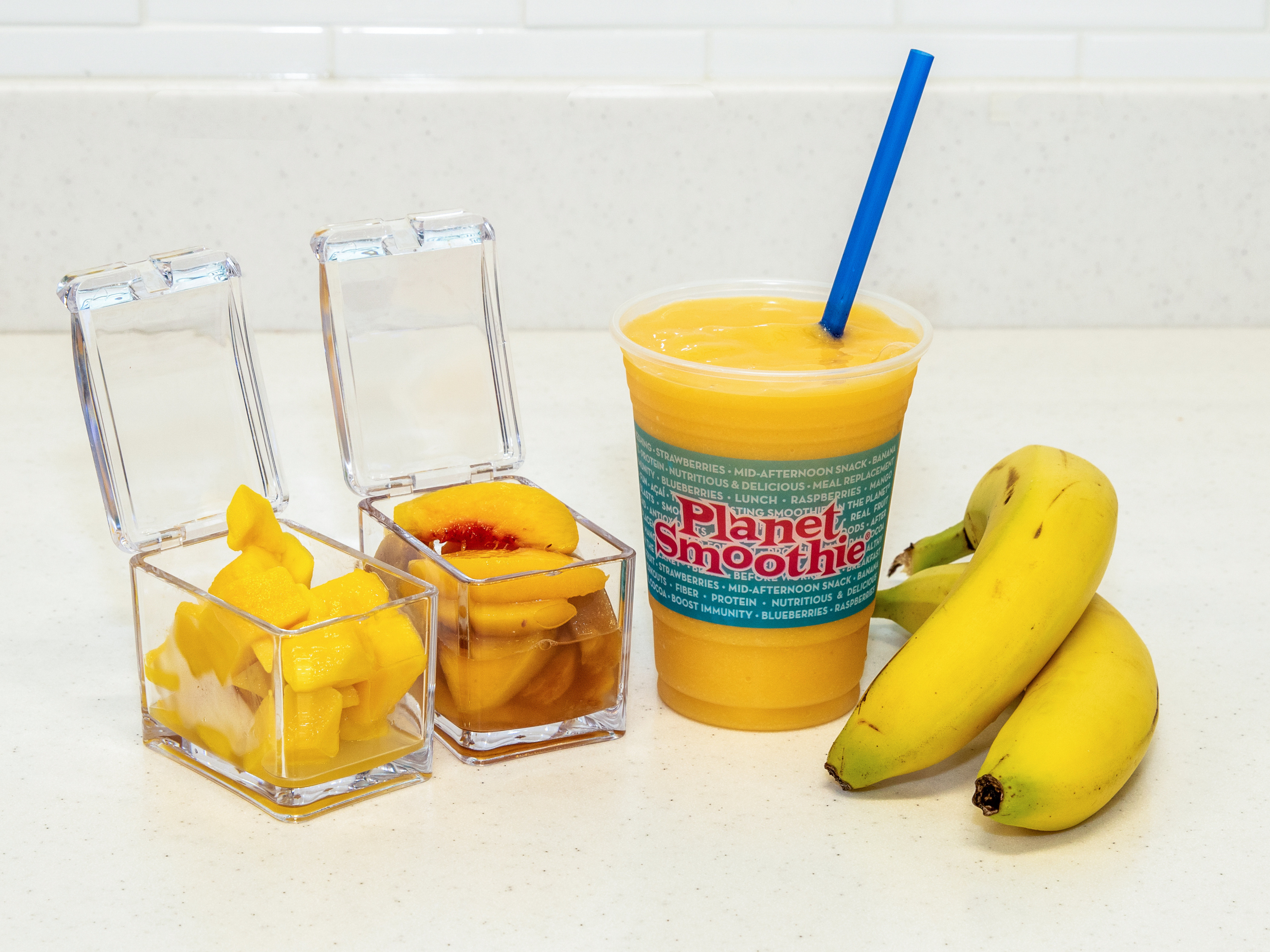 Order Mango Passion Smoothie food online from Planet Smoothie store, Minneapolis on bringmethat.com