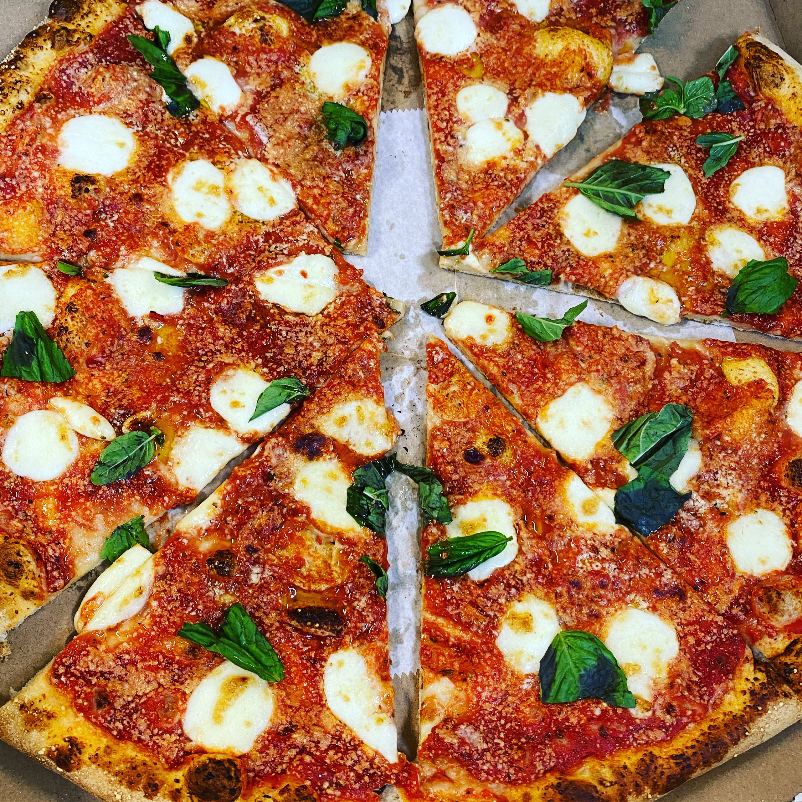 Order Margherita Pizza food online from Riviera Pizza store, Pittsburgh on bringmethat.com
