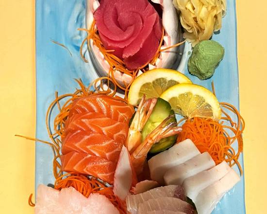 Order Sashimi Regular food online from IKURA SUSHI BAR AND GRILL store, Newington on bringmethat.com