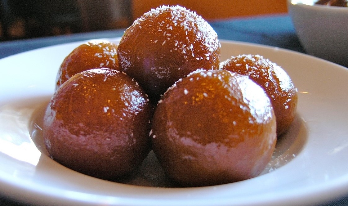 Order Gulab Jamun food online from Noon & Mirch store, Webster on bringmethat.com