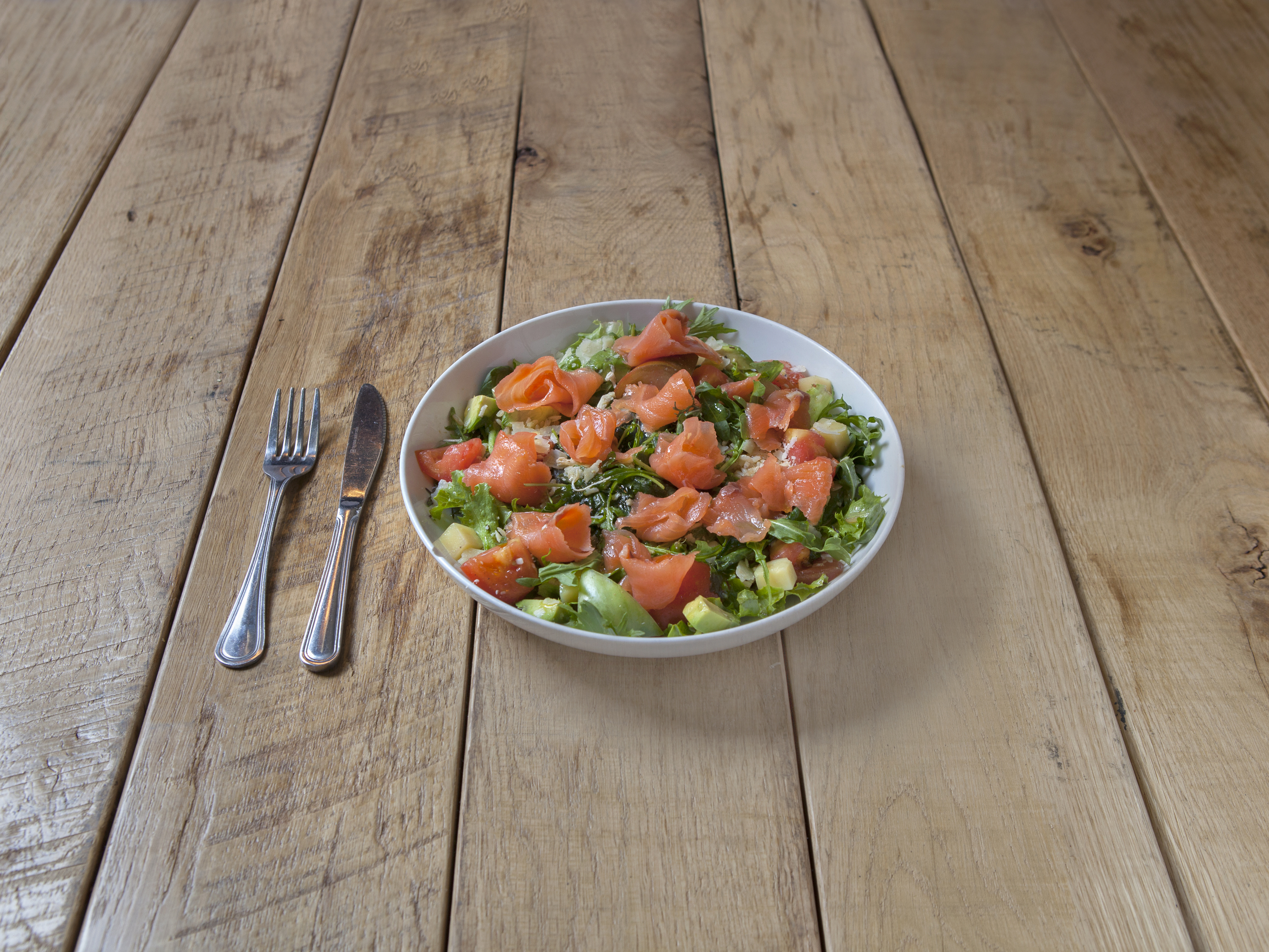 Order Smoked Salmon Bowl food online from Le Bowl store, Santa Monica on bringmethat.com
