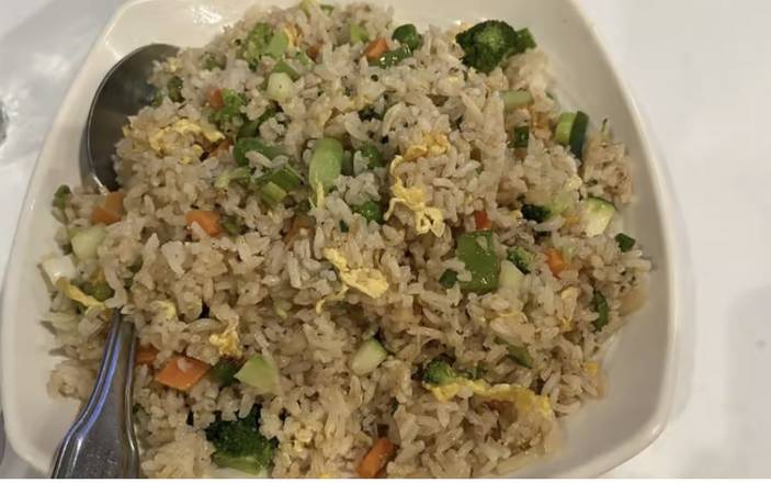 Order Vegetable Fried Rice food online from China Star store, Santa Rosa on bringmethat.com