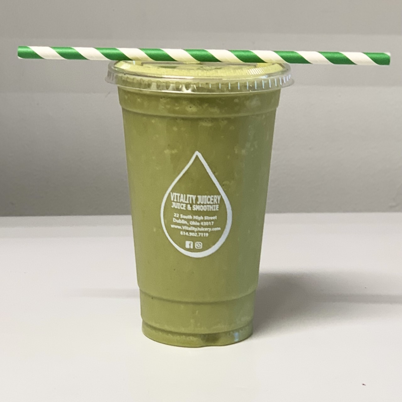 Order GREEN TEA COOLER food online from Vitality Juicery store, Dublin on bringmethat.com