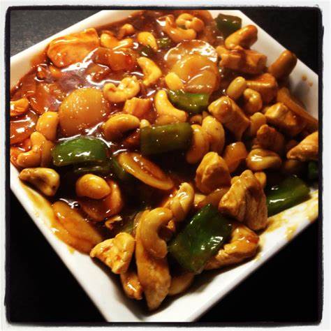 Order 90. Chicken with Cashew Nuts food online from Taste of Asian store, Lodi on bringmethat.com