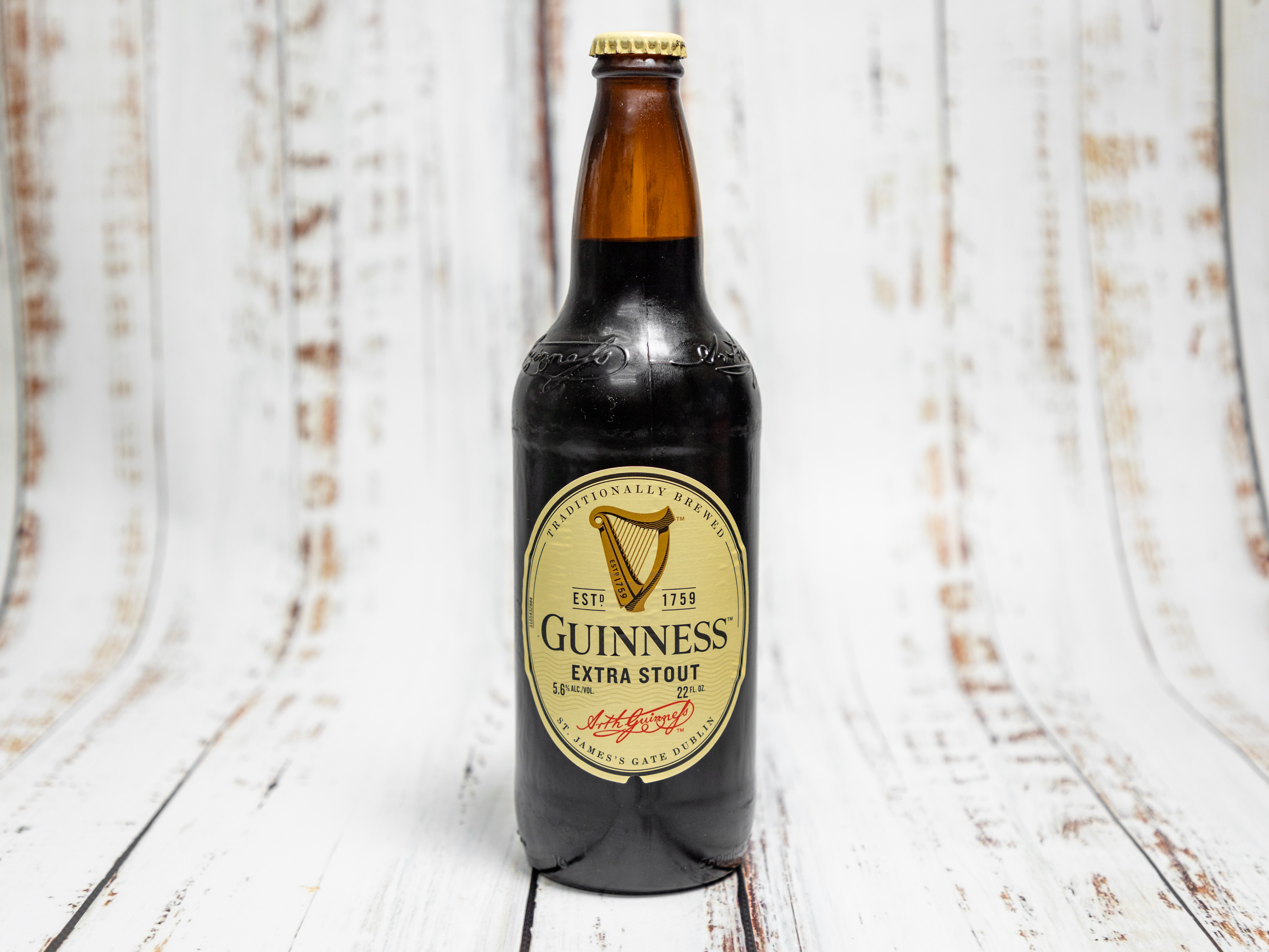 Order Guinness Extra Stout, 22 oz. Bottle Beer food online from Alessandro Liquor store, Riverside on bringmethat.com