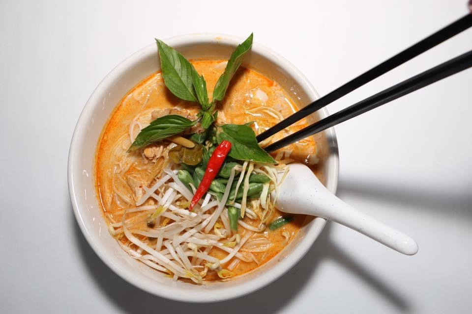 Order Ka Poon Gai ( red curry chicken noodle) food online from Thai Mii Up Cuisine store, Rochester on bringmethat.com