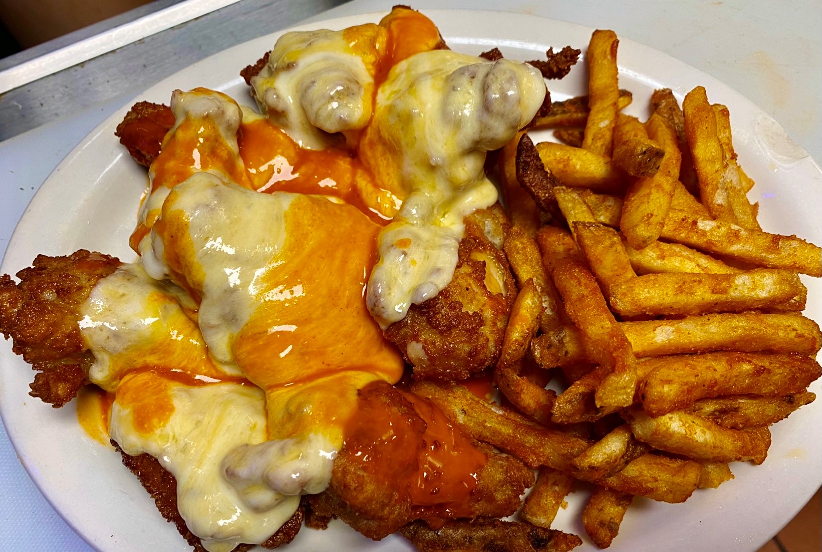 Order Cheesy Wings food online from El Mexireno store, Oxon Hill on bringmethat.com
