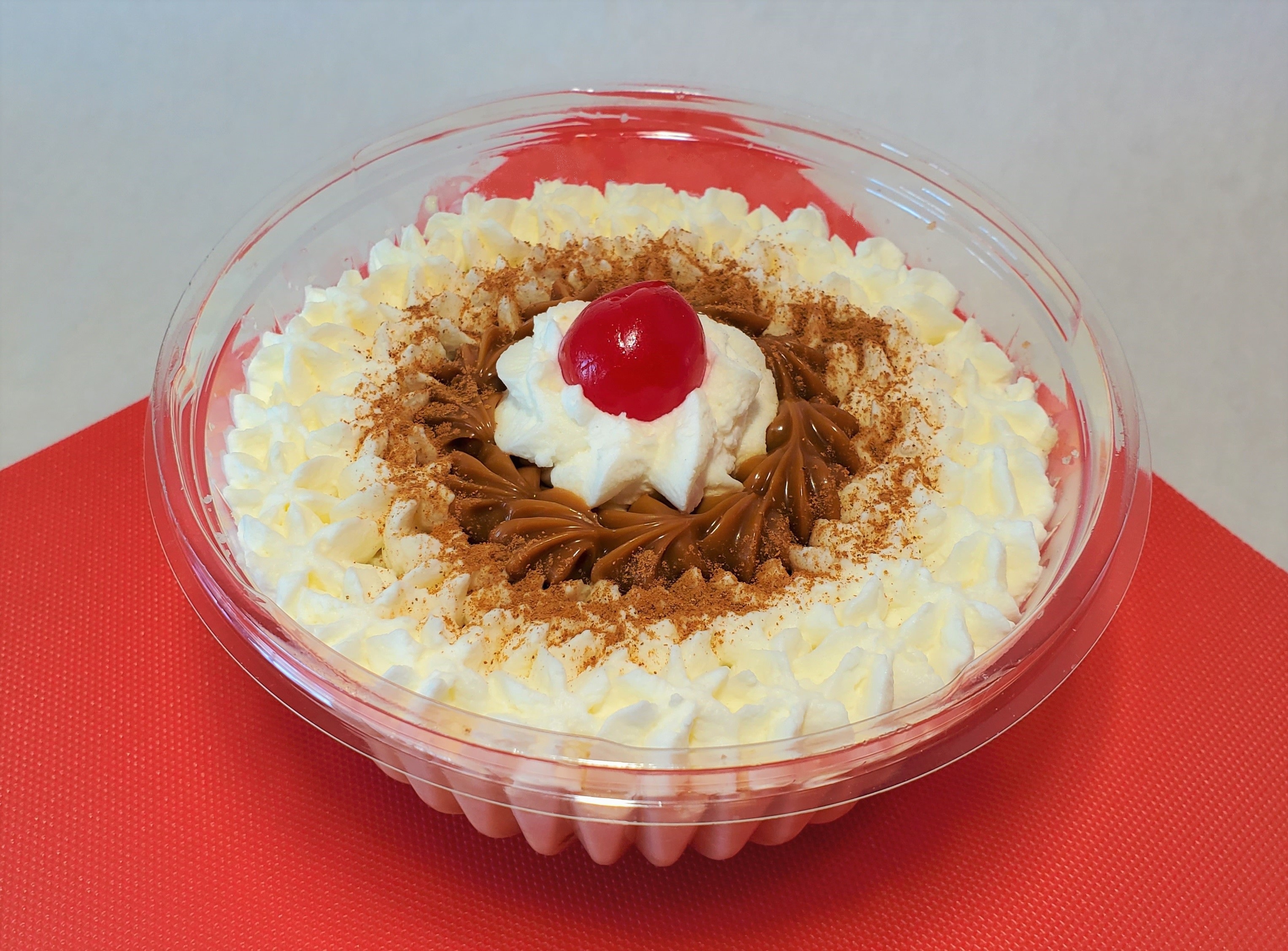 Order Mini Tres Leches food online from Mochica Restaurant store, Norwalk on bringmethat.com