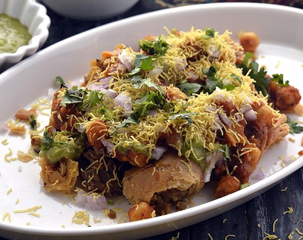 Order Cholay Samosa Chaat food online from Persis Indian Grill store, Greenville on bringmethat.com