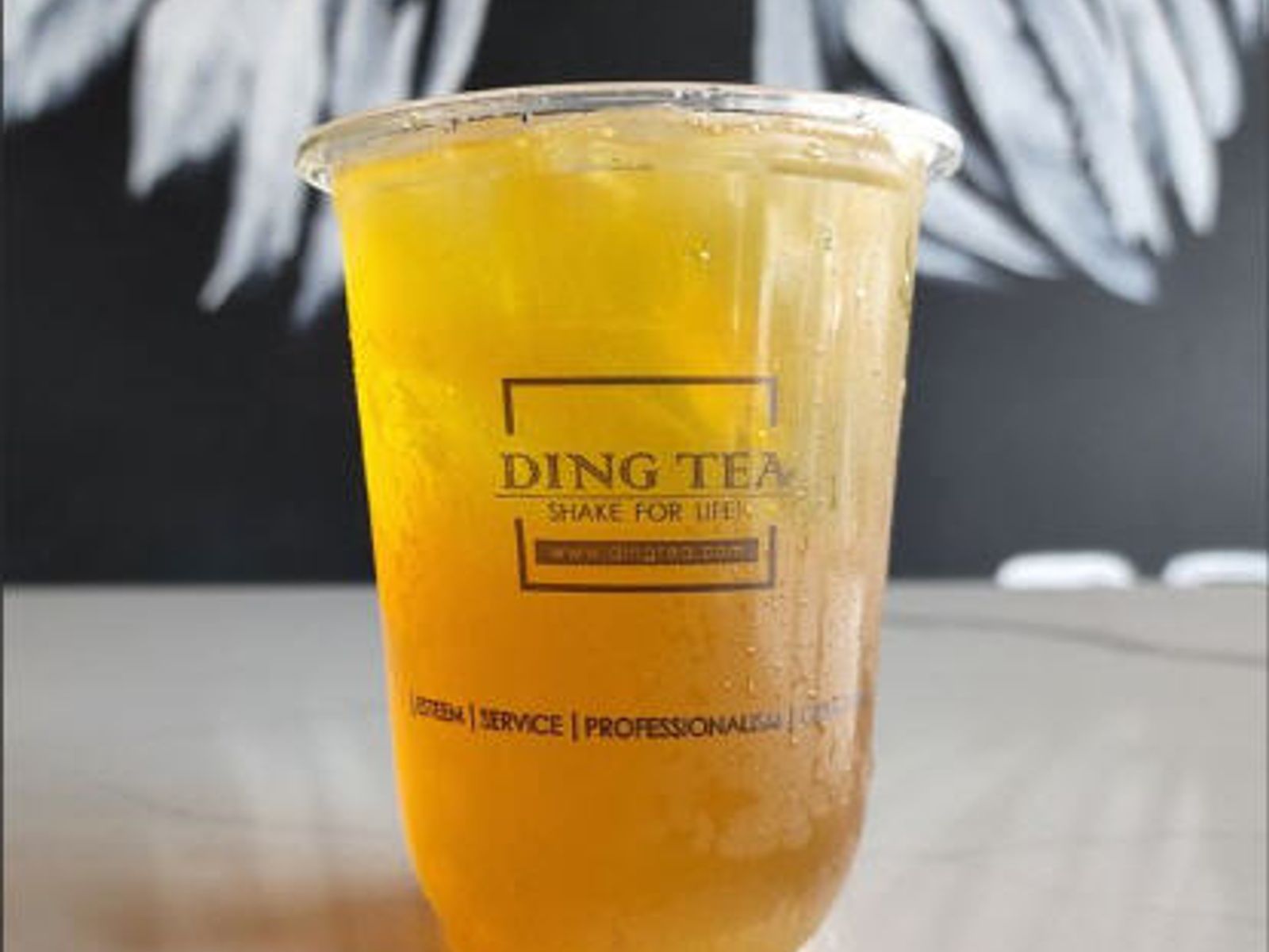 Order Pineapple Tea food online from Ding Tea Carson store, Carson on bringmethat.com