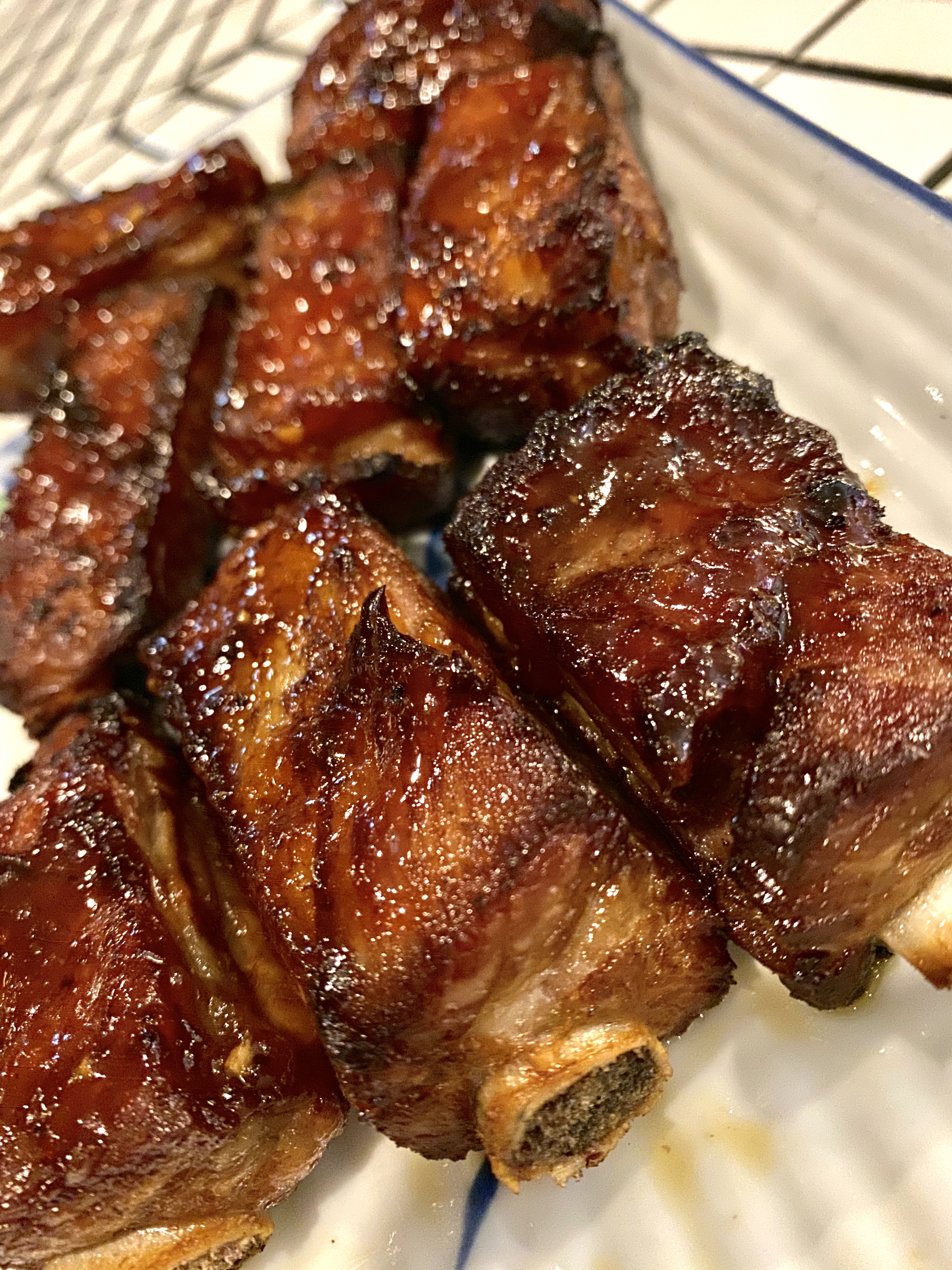 Order BBQ Spare Ribs food online from Evergreen on 38th Street store, New York on bringmethat.com