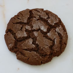 Order Molasses Cookie food online from Caffe Ladro store, Bothell on bringmethat.com