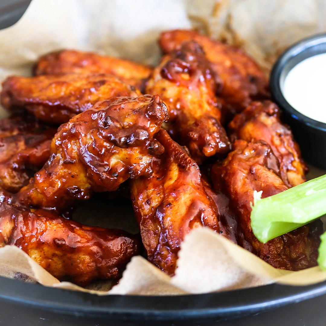 Order 12 Piece Wings food online from Round Table Pizza store, Redondo Beach on bringmethat.com