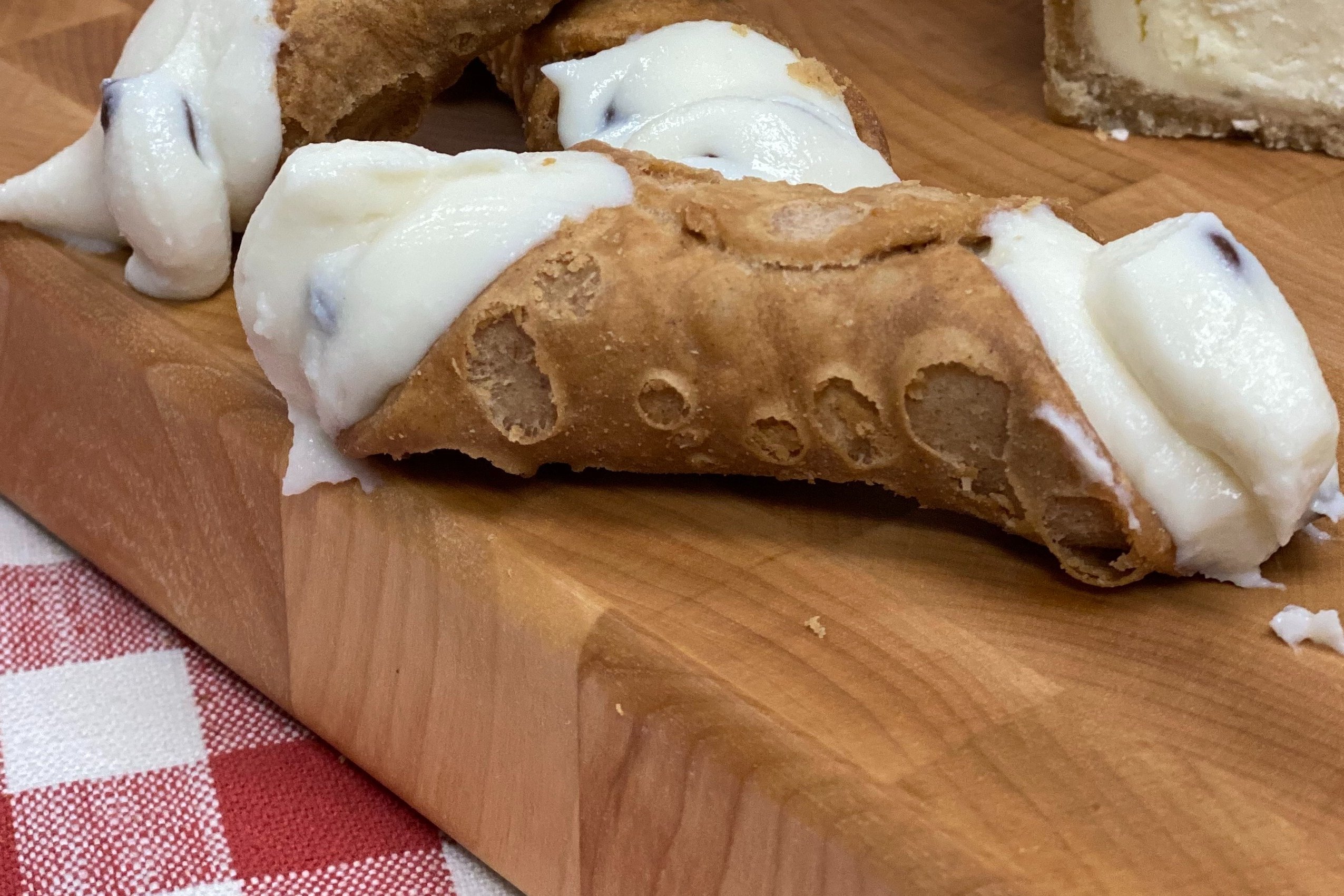 Order Cannoli food online from The Chicken Chicken Place store, Washington on bringmethat.com