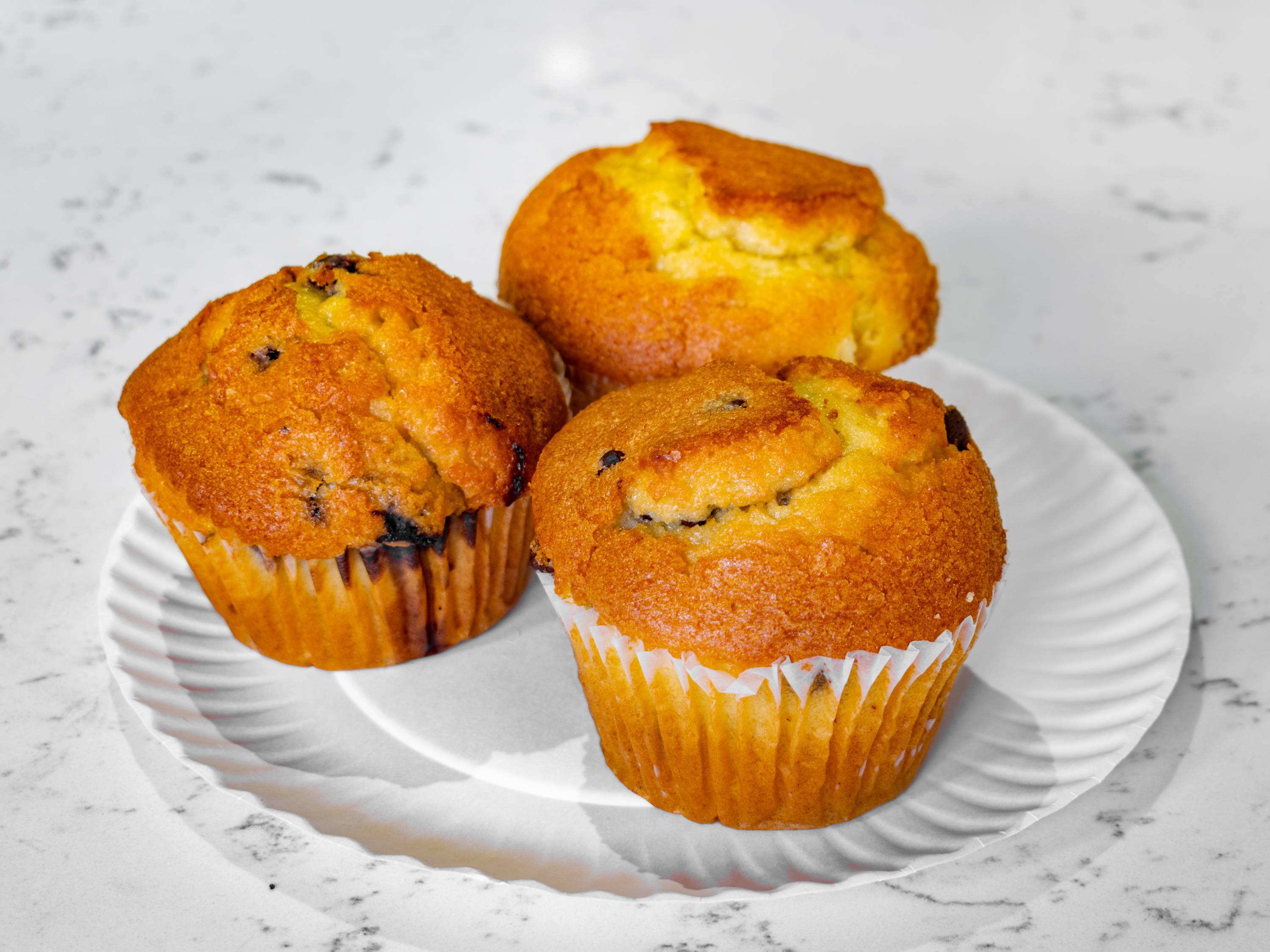 Order Assorted Muffins food online from Bagels On the Hudson store, Hoboken on bringmethat.com