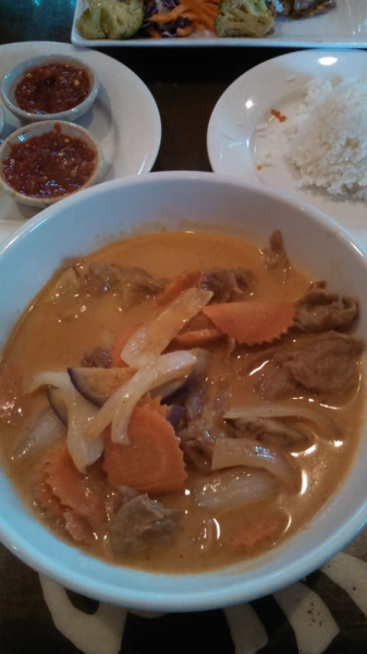 Order C4. Massaman Curry food online from Red Basil Thai Cuisine store, Rutherford on bringmethat.com