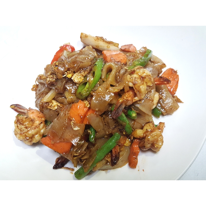 Order N-3 Pad Kee Mao food online from Malii Thai Kitchen store, New York on bringmethat.com