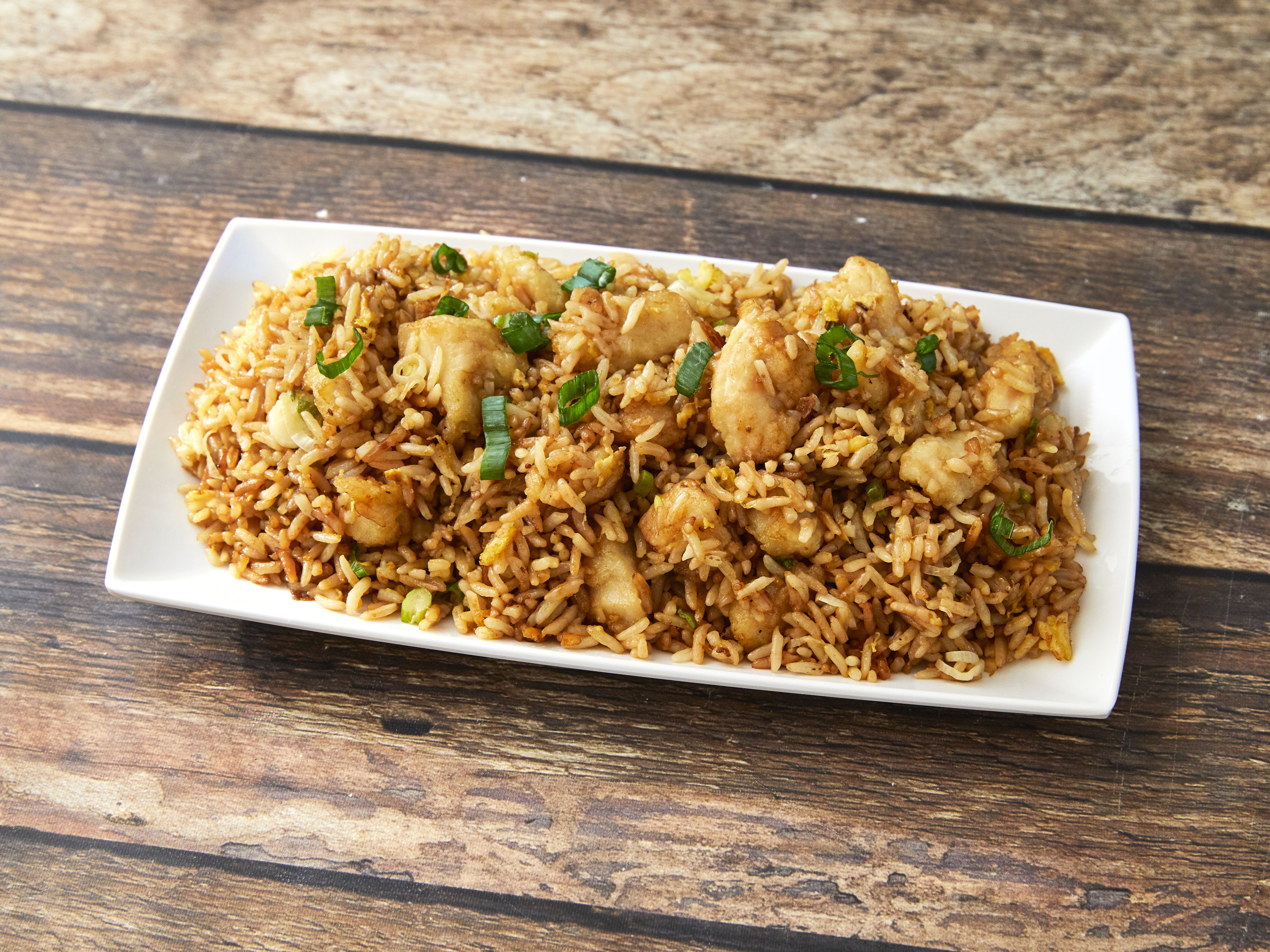 Order Chicken Fried Rice food online from Phoenix store, Chicago on bringmethat.com