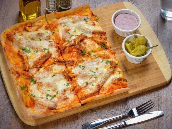 Order Chicken Vodka Pizza food online from Whippany Pizza Restaurant & Catering store, Morris County on bringmethat.com