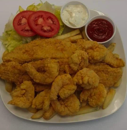 Order Family Shrimp Box food online from Louisiana Cafe store, Old Town Manassas on bringmethat.com