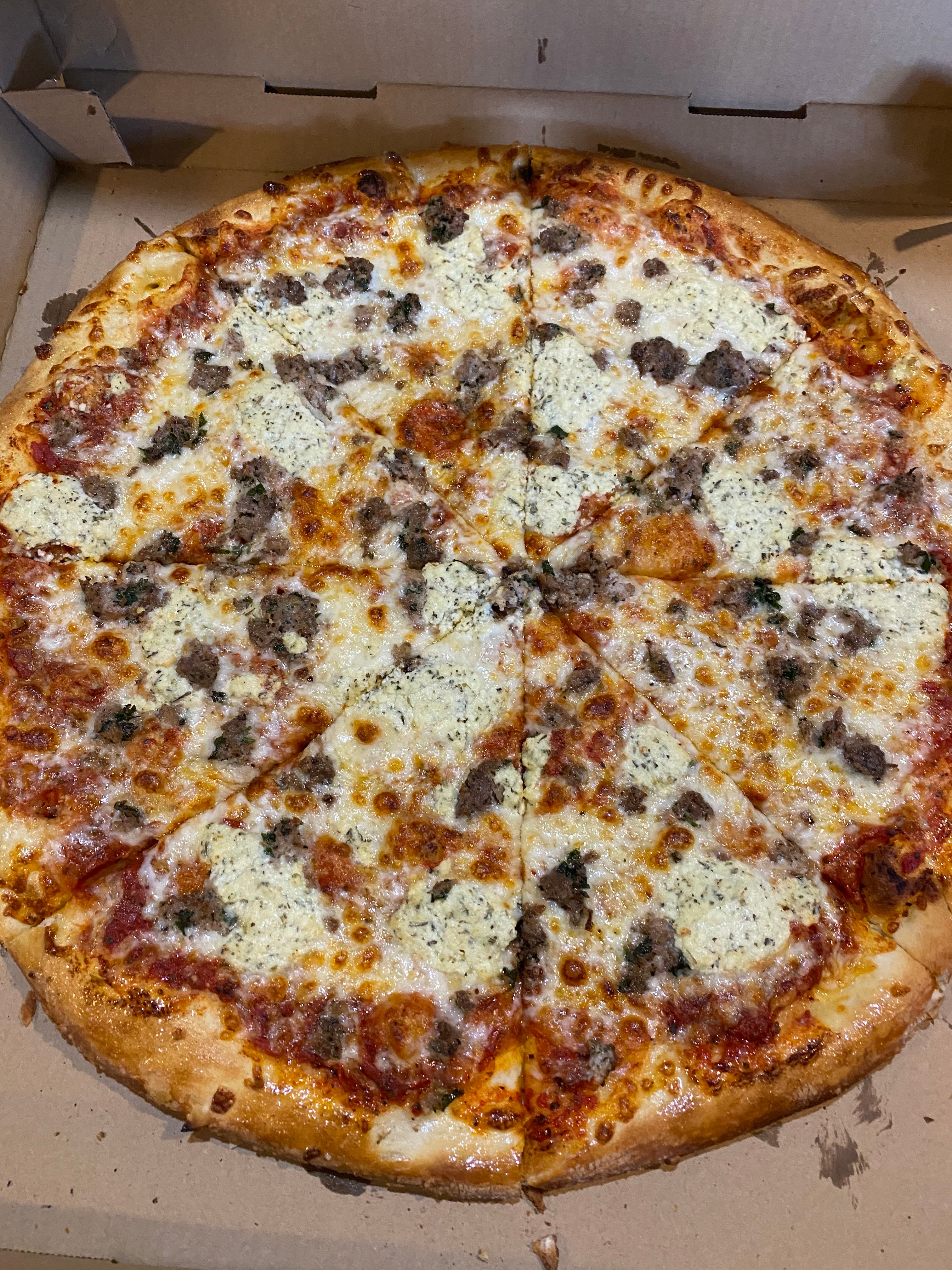 Order Steiny's Meatball & Ricotta Pizza - 16" food online from Corner Slice store, Steamboat Springs on bringmethat.com