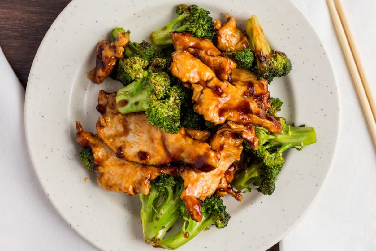 Order Chicken and Broccoli food online from Lin's Grand Buffet store, Laredo on bringmethat.com