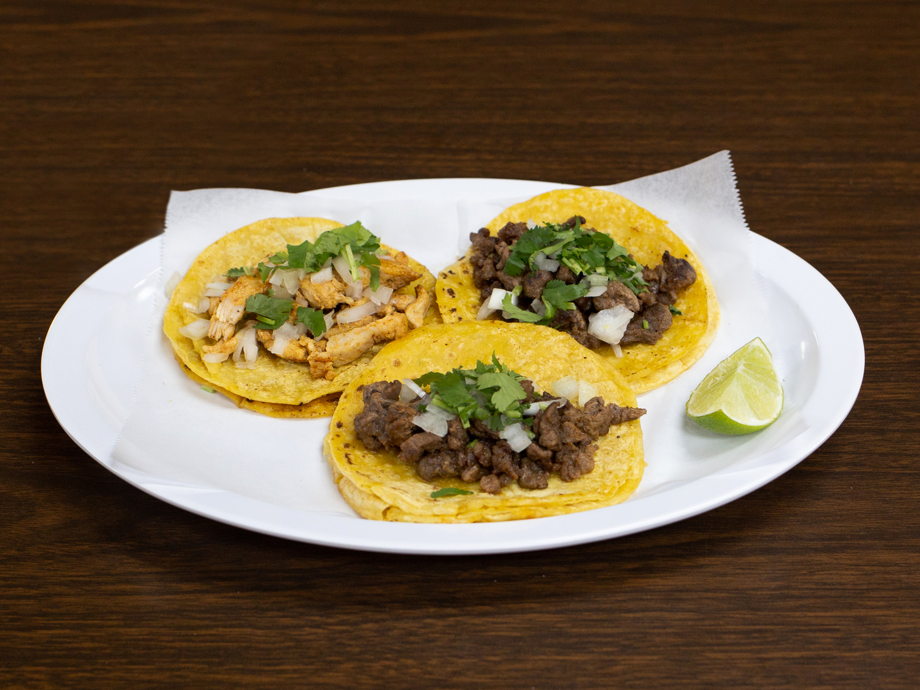 Order Tacos food online from La Casa Del Chapin Mexican Restaurant store, Memphis on bringmethat.com