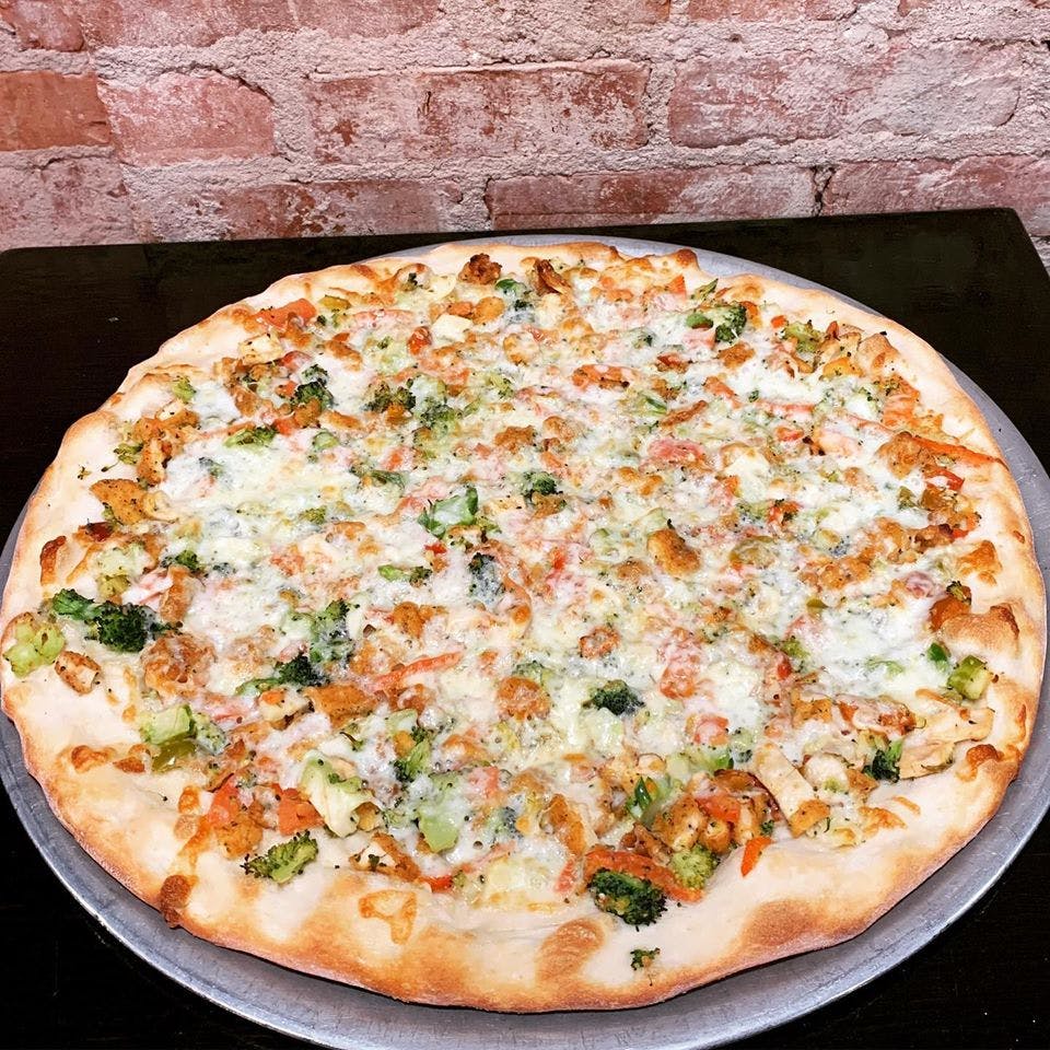 Order Chicken Calabrese Thin Crust Pizza - Personal 10'' (6 Slices) food online from Pizza Grill store, Hastings On Hudson on bringmethat.com