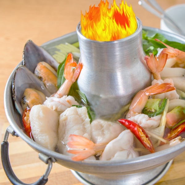 Order 31. Seafood Soup food online from Top Thai Cuisine store, Reseda on bringmethat.com