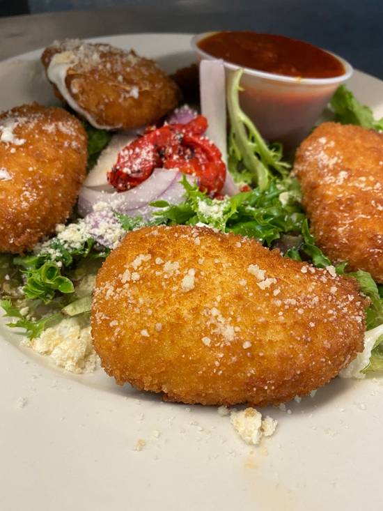 Order Fried Mozzarella (V) food online from Lakeview Restaurant store, Coventry on bringmethat.com