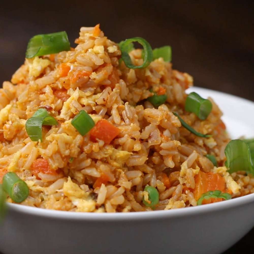 Order 38. Vegetable Fried Rice food online from Cindy Chinese Cuisine store, Cherry Hill on bringmethat.com