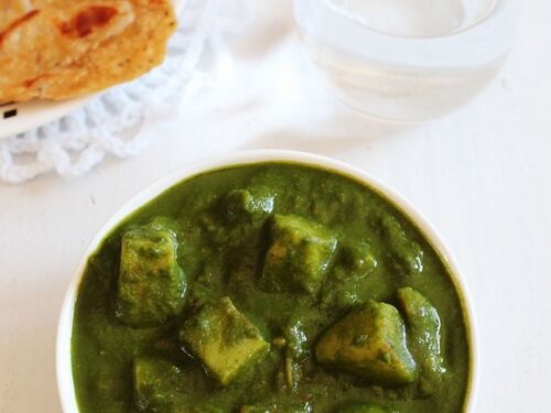 Order Aloo Palak food online from Cosmo Indian Cafe store, Lawrence on bringmethat.com