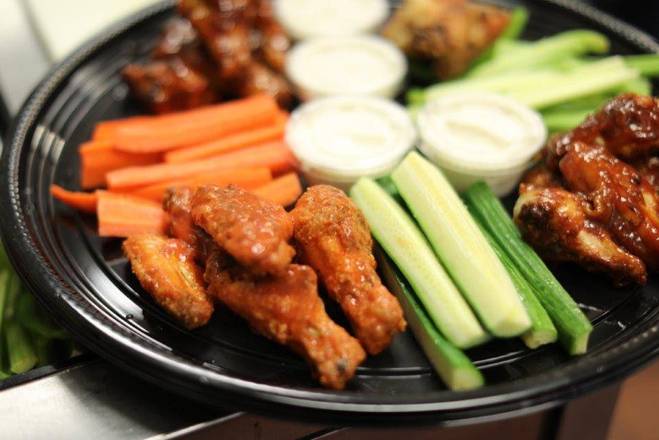 Order Chicken Wings food online from Perry's store, Huntington Beach on bringmethat.com