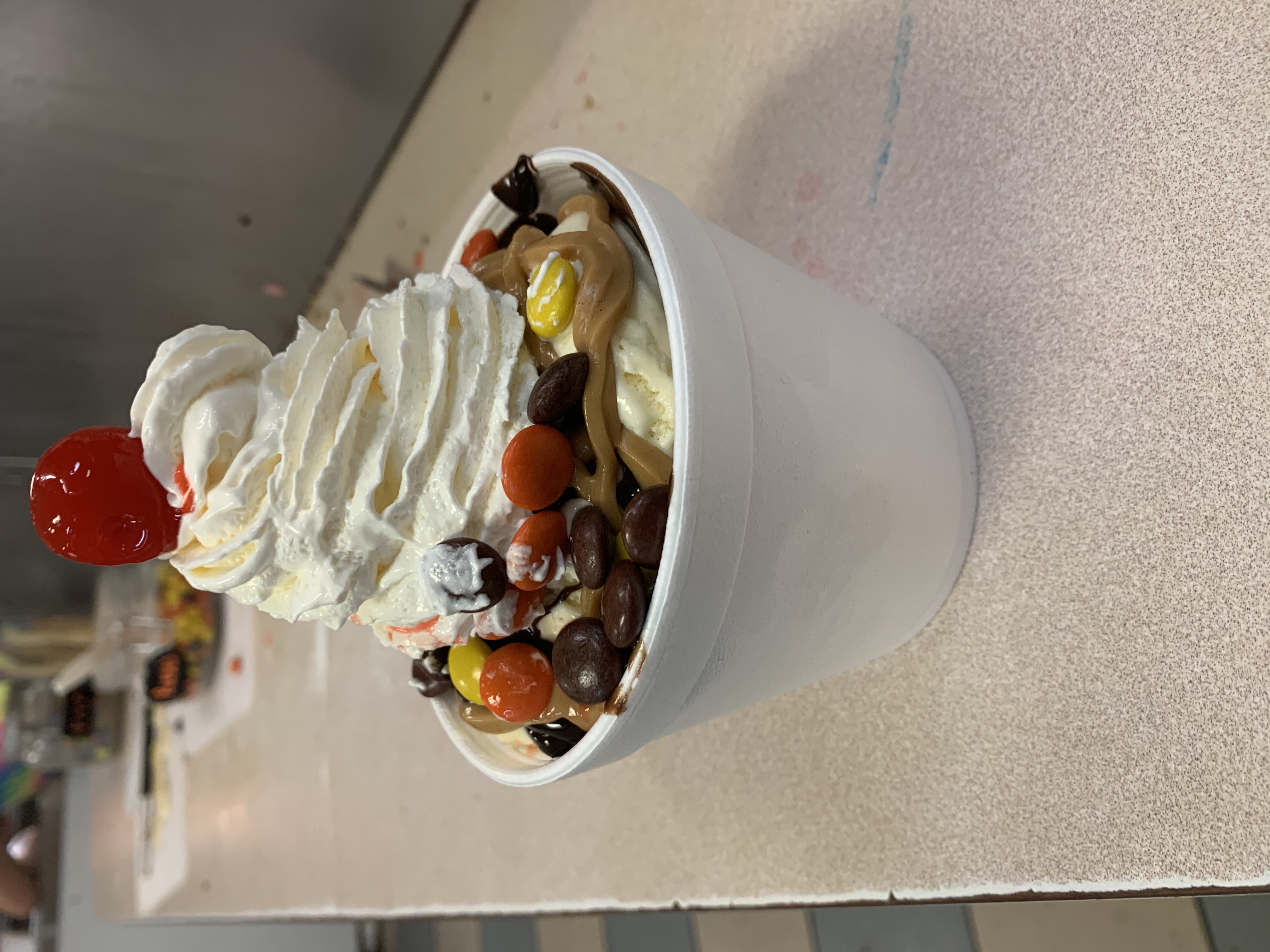Order Reese's Sundae food online from Ye Ole Fashioned Cafe & Ice Cream store, North Charleston on bringmethat.com