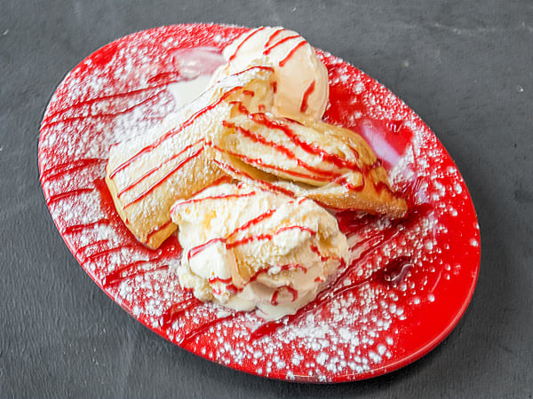 Order Fried Cheesecake food online from Friends American Grill store, Bethlehem on bringmethat.com