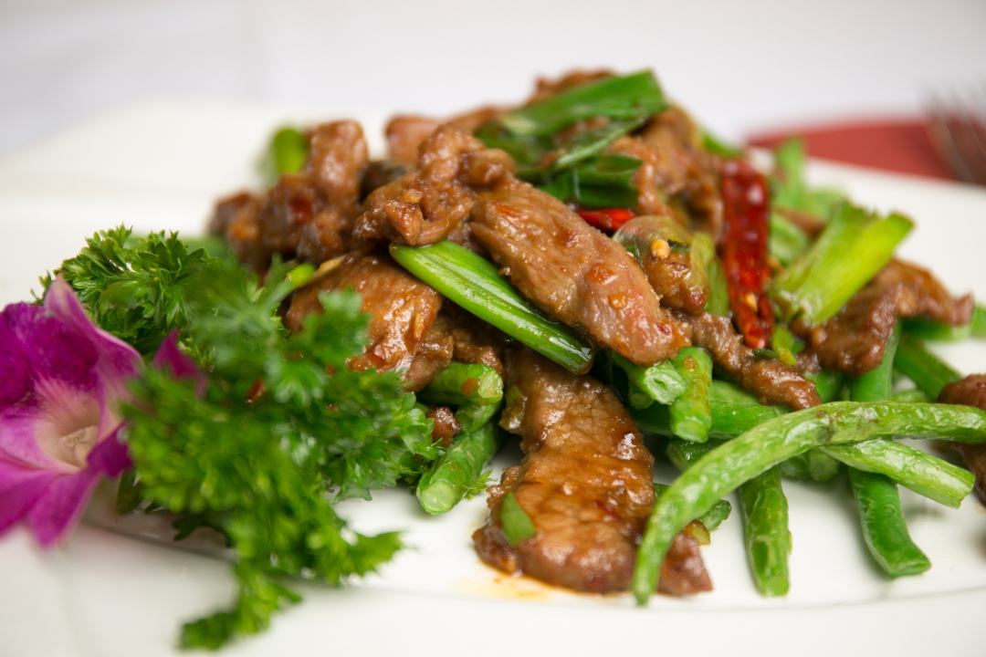 Order Yuen Yang Spicy Beef 岳阳牛 food online from China Gourmet store, Framingham on bringmethat.com