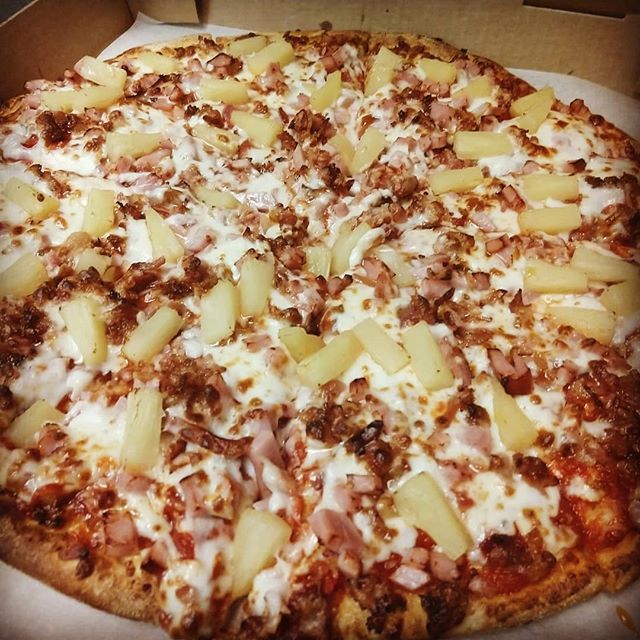 Order Hawaiian Pizza food online from Best Pizza & Sandwiches store, Willoughby on bringmethat.com