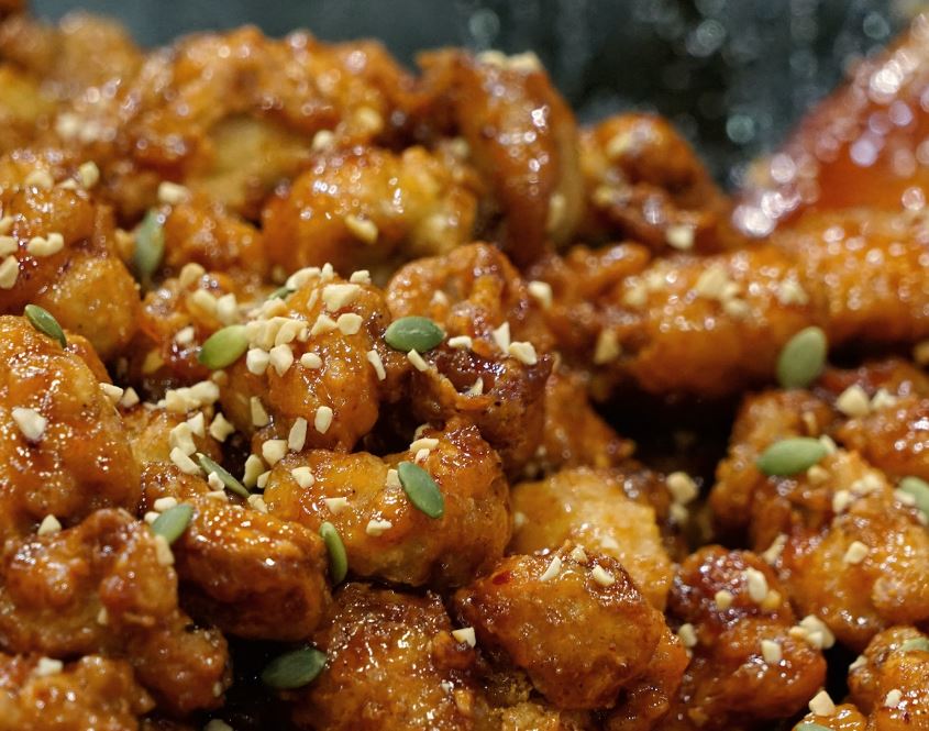 Order 54. Sweet and Sour Chicken food online from Dean House store, Strongsville on bringmethat.com