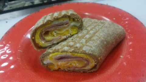 Order Omelet Wrap food online from Soho Bagel Cafe store, Rochester on bringmethat.com