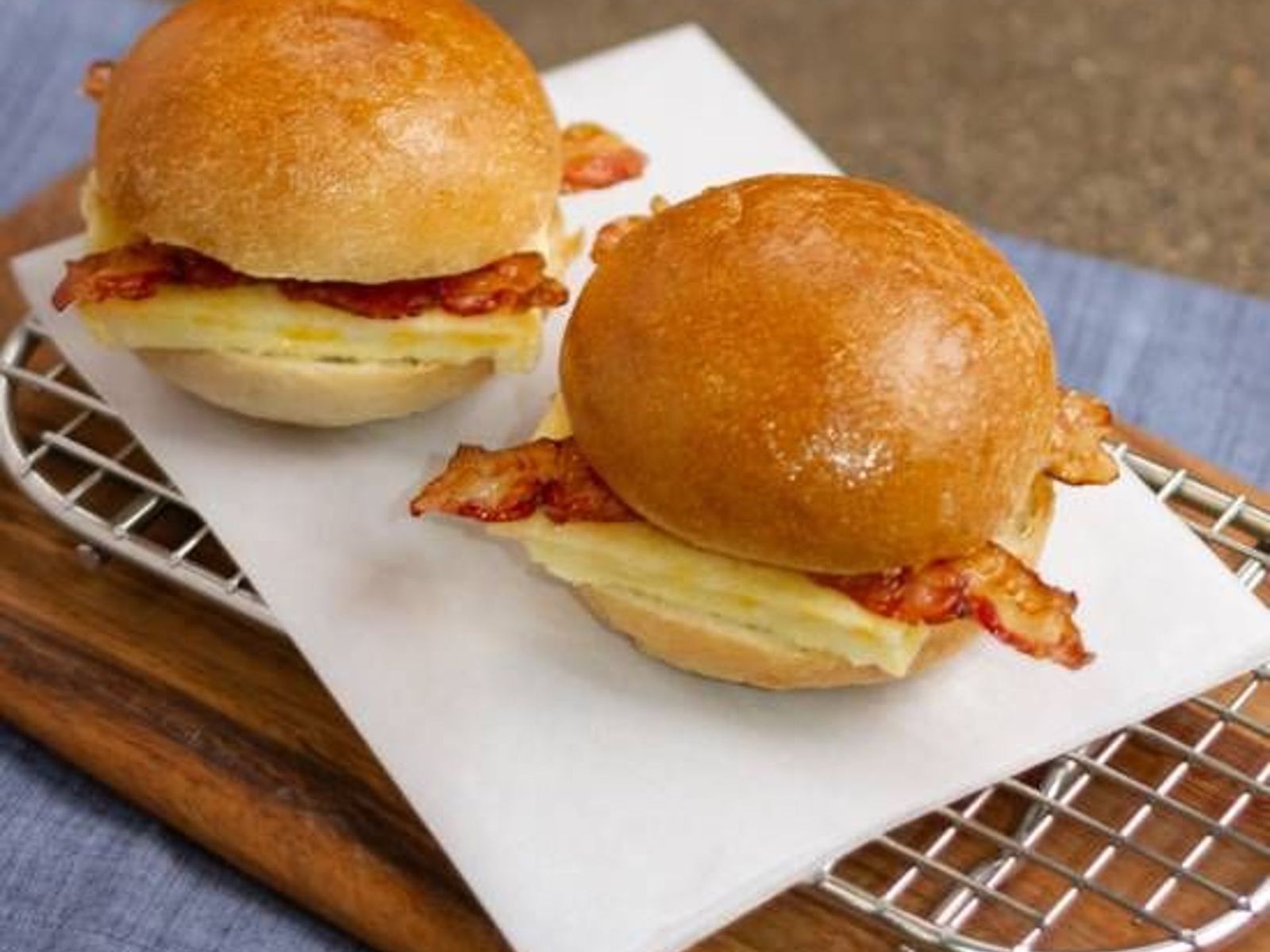 Order Bacon Breakfast Roll food online from Caffe Nero store, Beverly on bringmethat.com