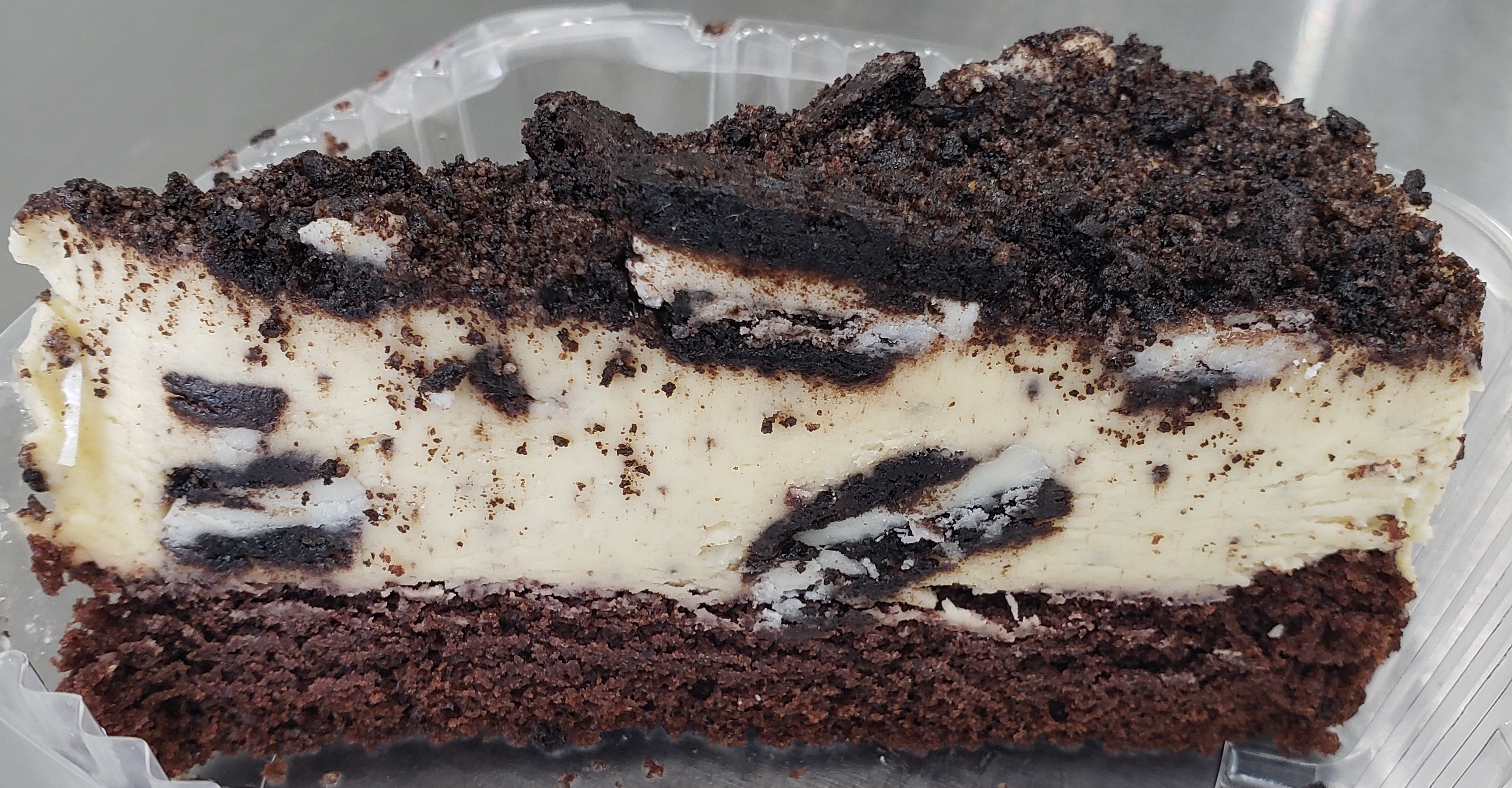 Order Oreo mousse cake food online from Pizza Mart store, Baltimore on bringmethat.com