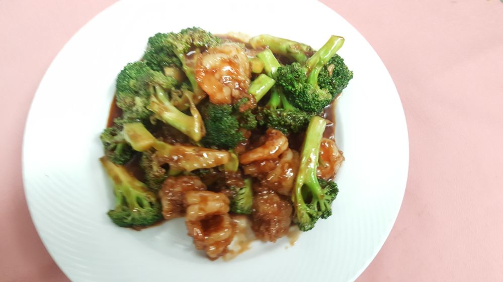 Order Broccoli Shrimp food online from China Garden store, Woodland Hills on bringmethat.com