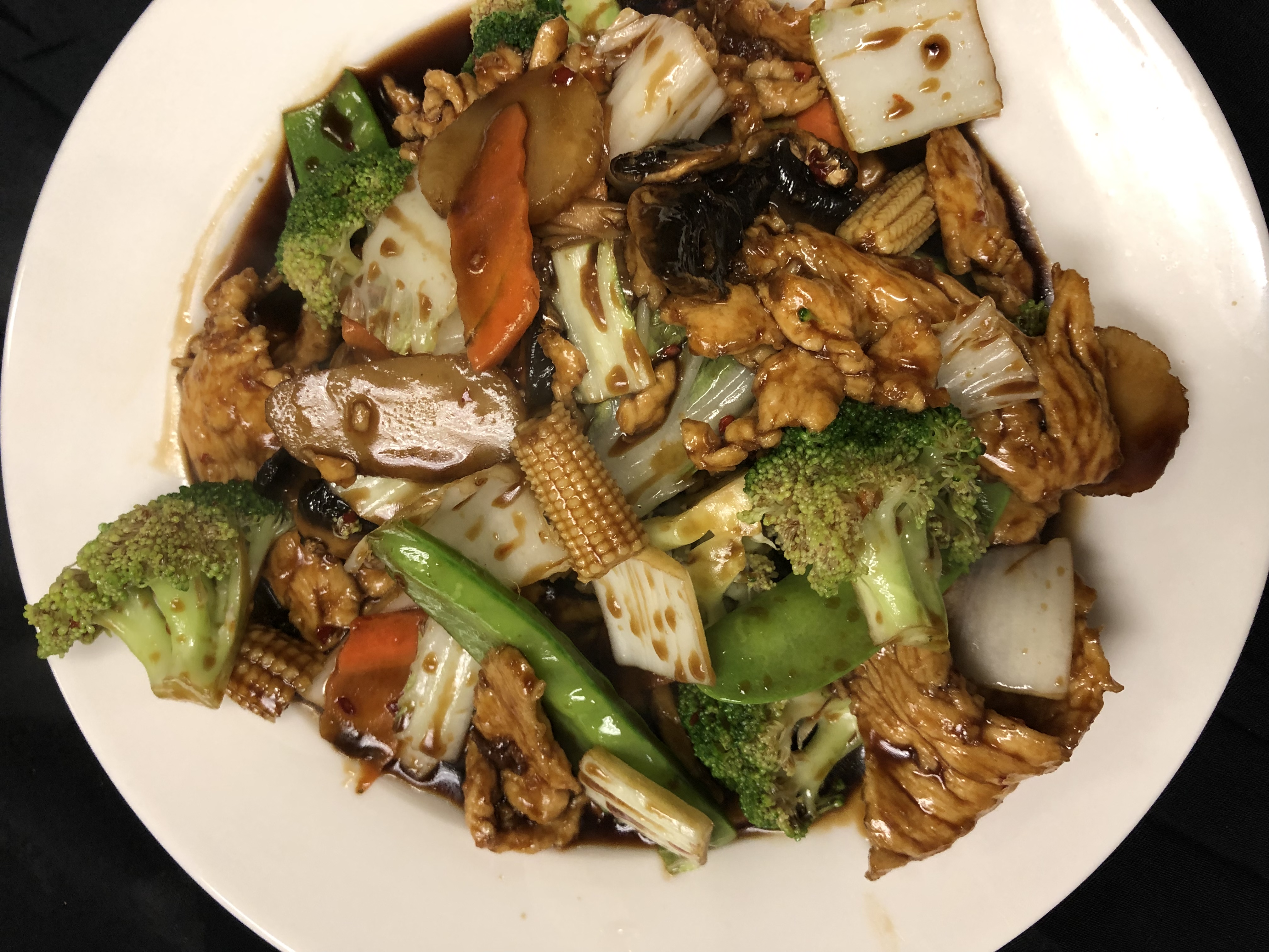 Order Hunan Chicken Entree food online from Taipei Express store, Houston on bringmethat.com