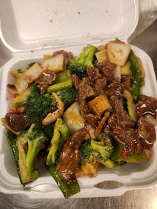 Order 506. Beef with Mixed Vegetables food online from Pearl Chinese Restaurant store, Mesquite on bringmethat.com